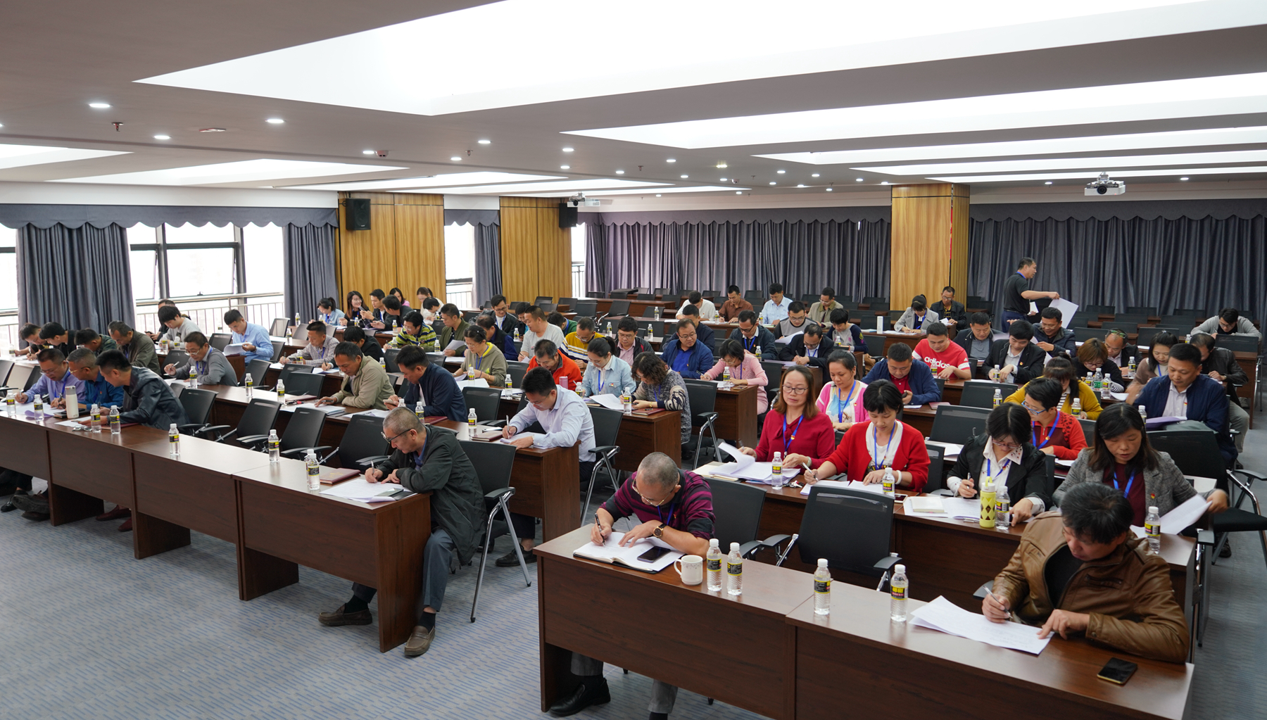 中国·88038威尼斯(股份)有限公司-官方网站